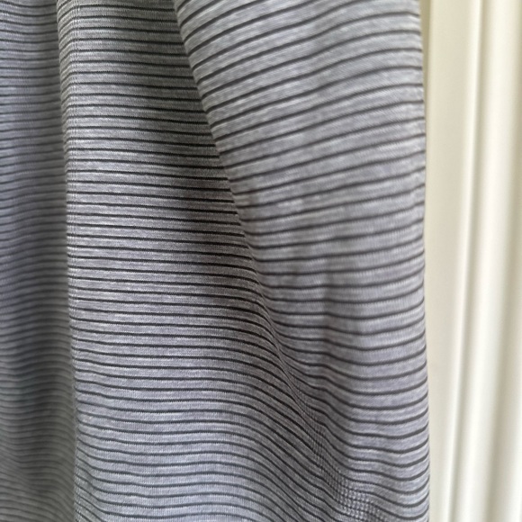 Lululemon run swiftly tank - Picture 3 of 4